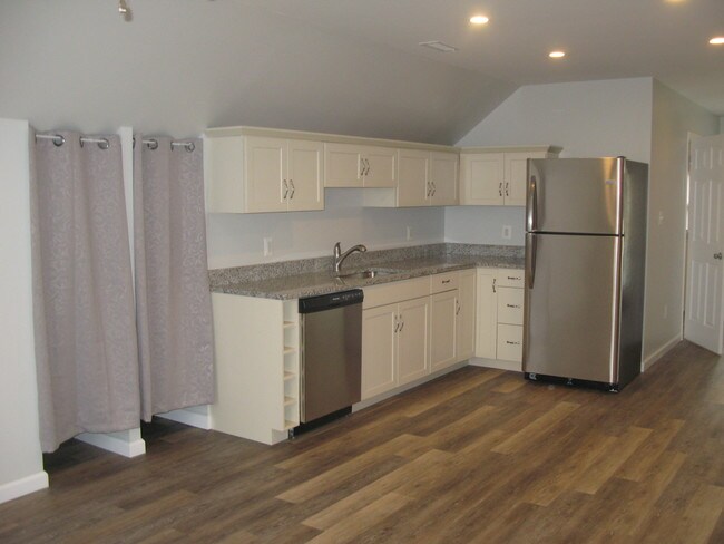 Foto del edificio - 922 Wilt Rd