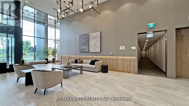 Photo du bâtiment - 1100 Sheppard Ave W