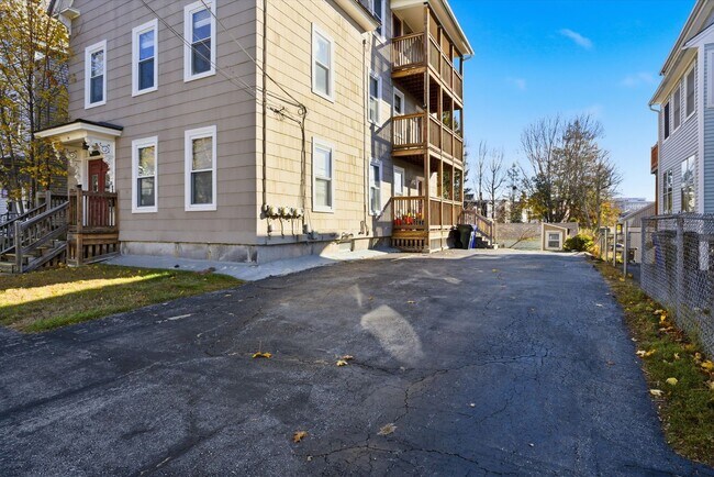 Foto del edificio - 74 Dartmouth St