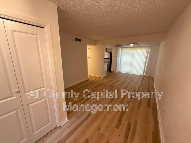 Building Photo - 2707 Windswept Cove