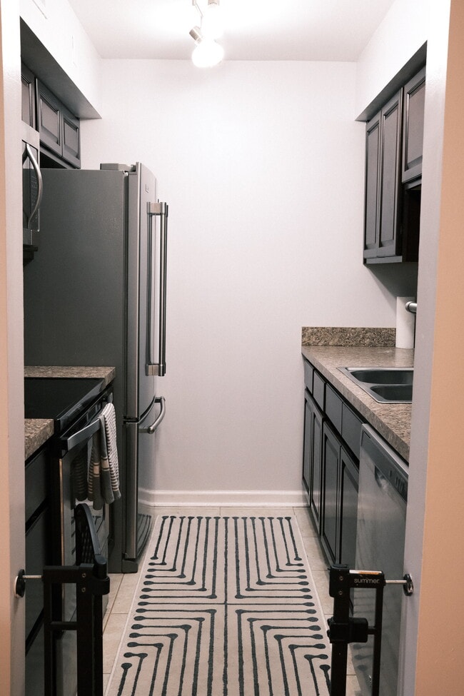 Foto del edificio - 1891 Wildwood Dr