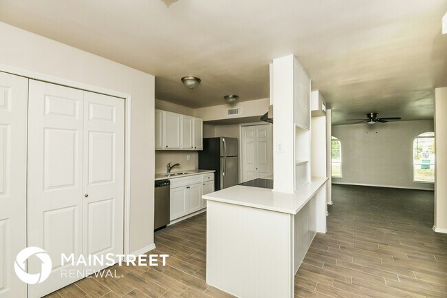 Foto del edificio - 4217 Longmeadow Way