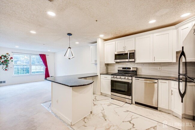 Building Photo - 10 Guisborough Way