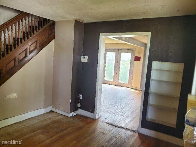Building Photo - 3 br, 2 bath House - 410 North Branson Street