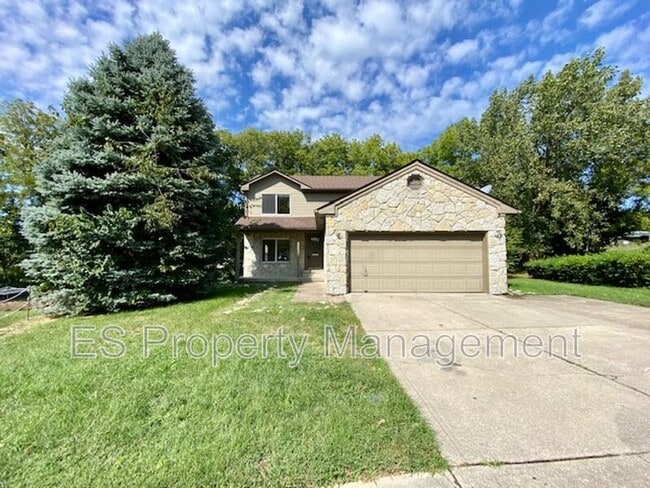 Building Photo - 6879 Oak Lake Dr