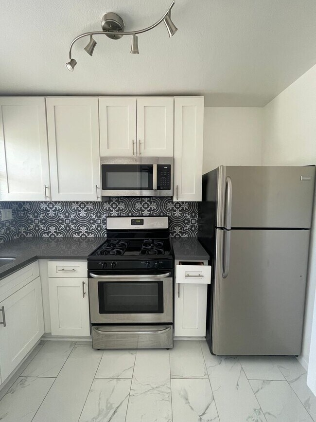 Foto del interior - Glendale Terrace Apartments - AC Townhomes LLC