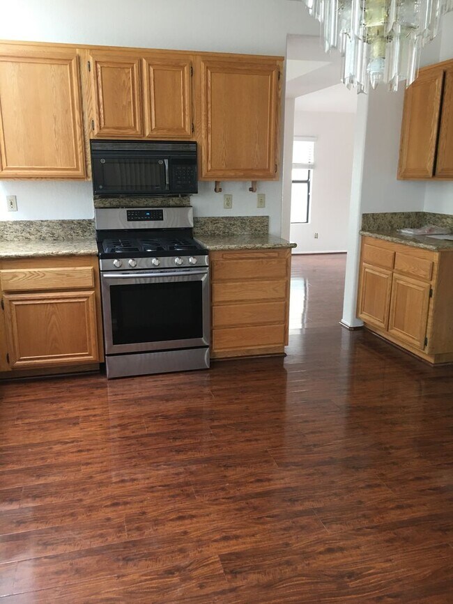 Foto del edificio - 2933 Brunswick Cir