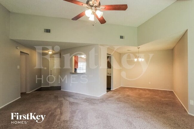 Building Photo - 2306 Peaceful Valley Dr
