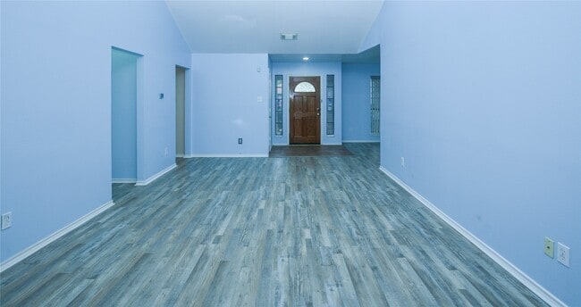 Foto del edificio - 17902 Autumn Hills Dr