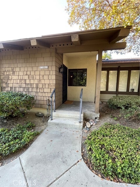 Building Photo - 15921 Alta Vista Dr