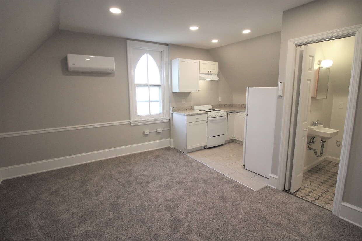 344 Hodgson St, Oxford, PA 19363 Apartments in Oxford, PA