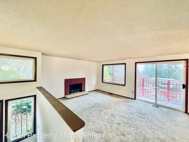 Building Photo - 4 br, 2 bath House - 8836 22nd Ave SW