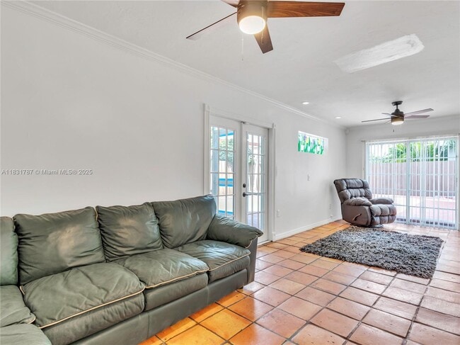 Foto del edificio - 10015 SW 85th Terrace