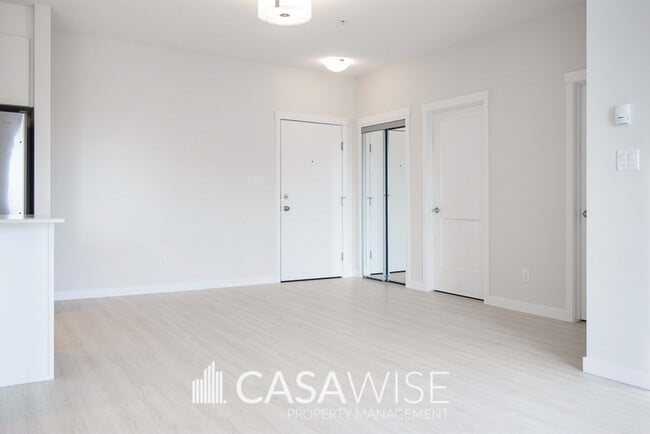 Building Photo - 812-812 Welsh Dr S W
