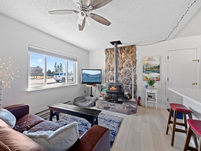 Foto del edificio - Adorable 2 Bedroom, 1 Bathroom Updated Home in Cheyenne!