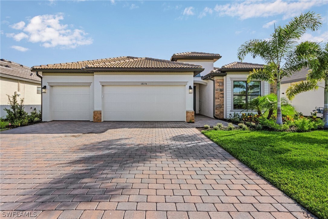 Primary Photo - 18274 Ridgeline Dr