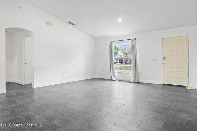 Building Photo - 1091 Slocum St NW