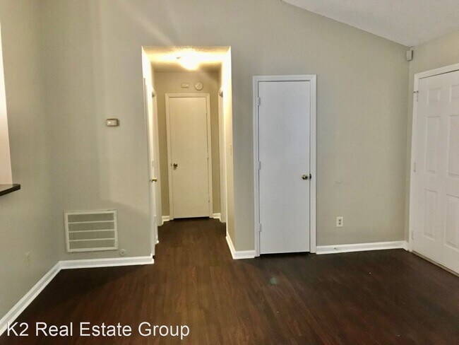 Building Photo - 2 br, 2 bath House - 6542 Pineburr Road