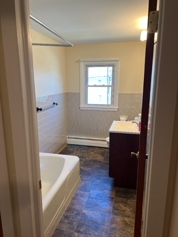 0 Broad St Unit 2A, Killingly, CT 06239 - Room for Rent in Killingly ...