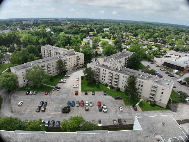 Extérieur 3D - Prince Court/Princess Manor