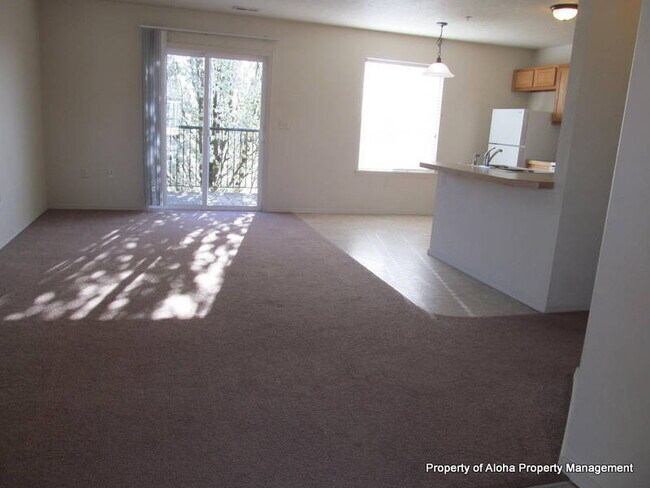 Foto del edificio - 1049 W Pine Ave