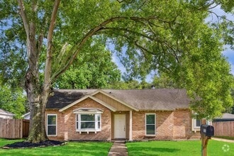 Building Photo - 13603 Woodchester Dr