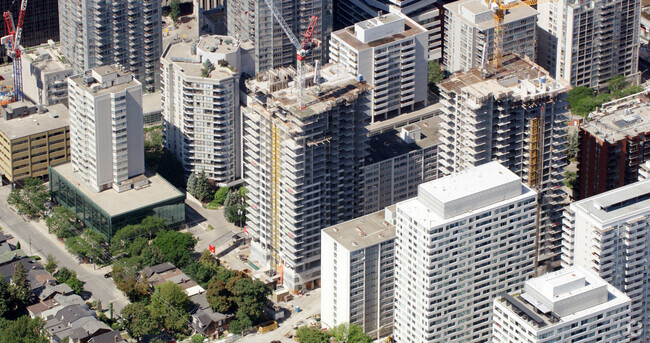 Photo du bâtiment - Plaza Midtown South