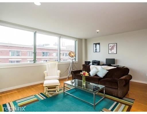 Foto del edificio - 234 Causeway St