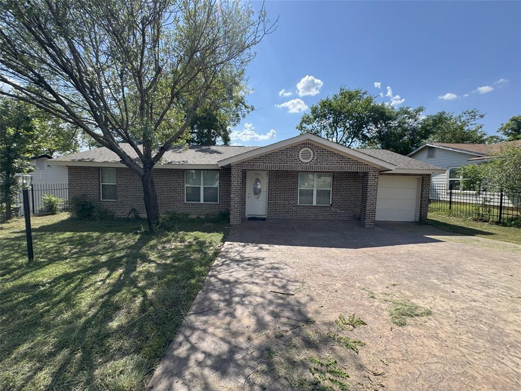 Foto principal - 5502 Wellington Dr