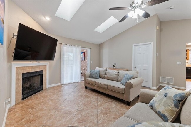 Building Photo - 109 Sea Duck Cir E
