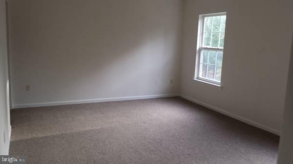 Building Photo - 212 Northdown Dr