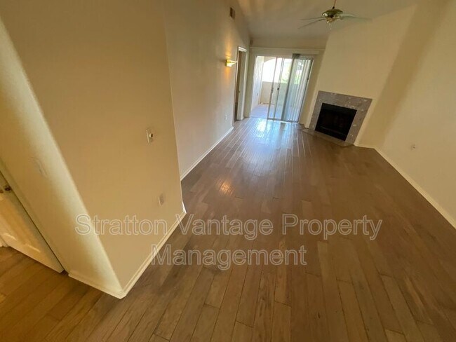 Foto del edificio - 10401 N. 52nd. Street