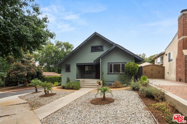Building Photo - 5199 Ellenwood Dr