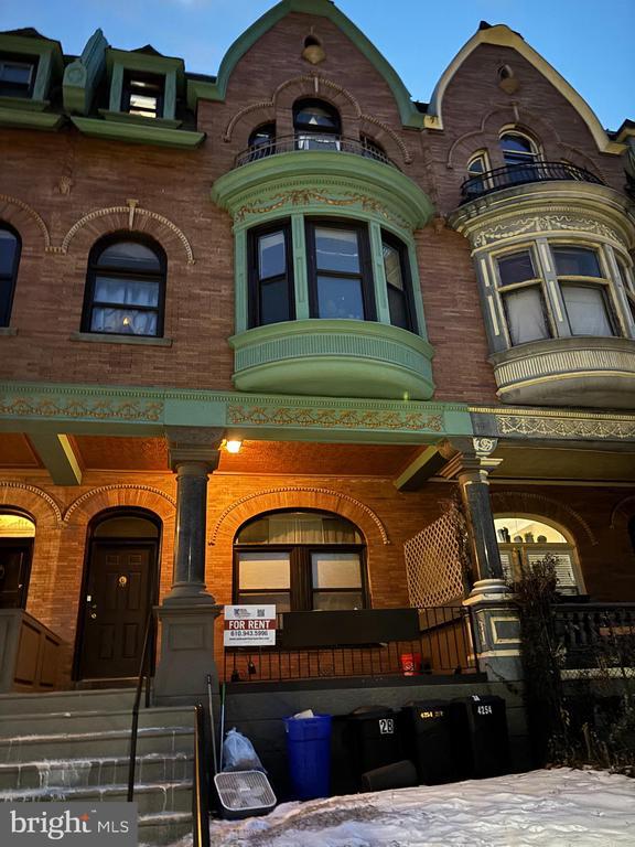 Building Photo - 4254 Parkside Ave