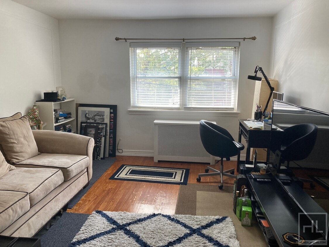 Foto principal - Spacious 1br in Woodside