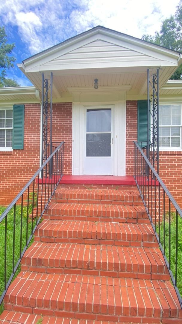 Foto del edificio - 1006 N 16th Ct