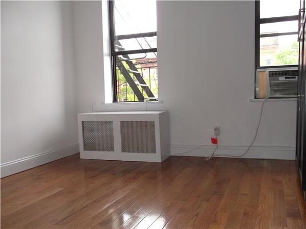 Building Photo - 103 Sullivan St