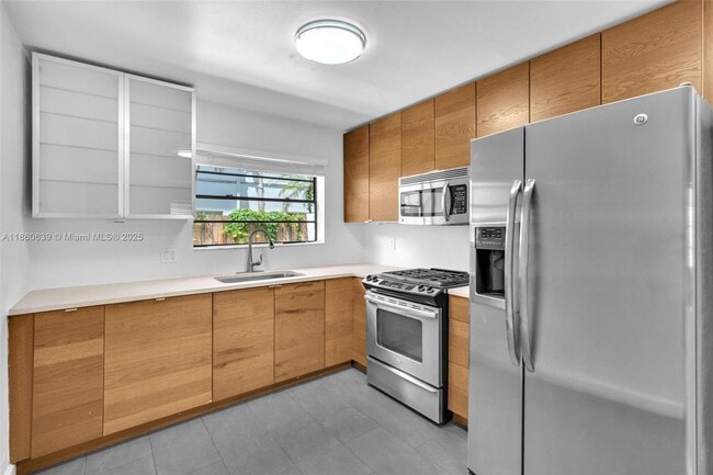 Building Photo - 3265 Virginia St