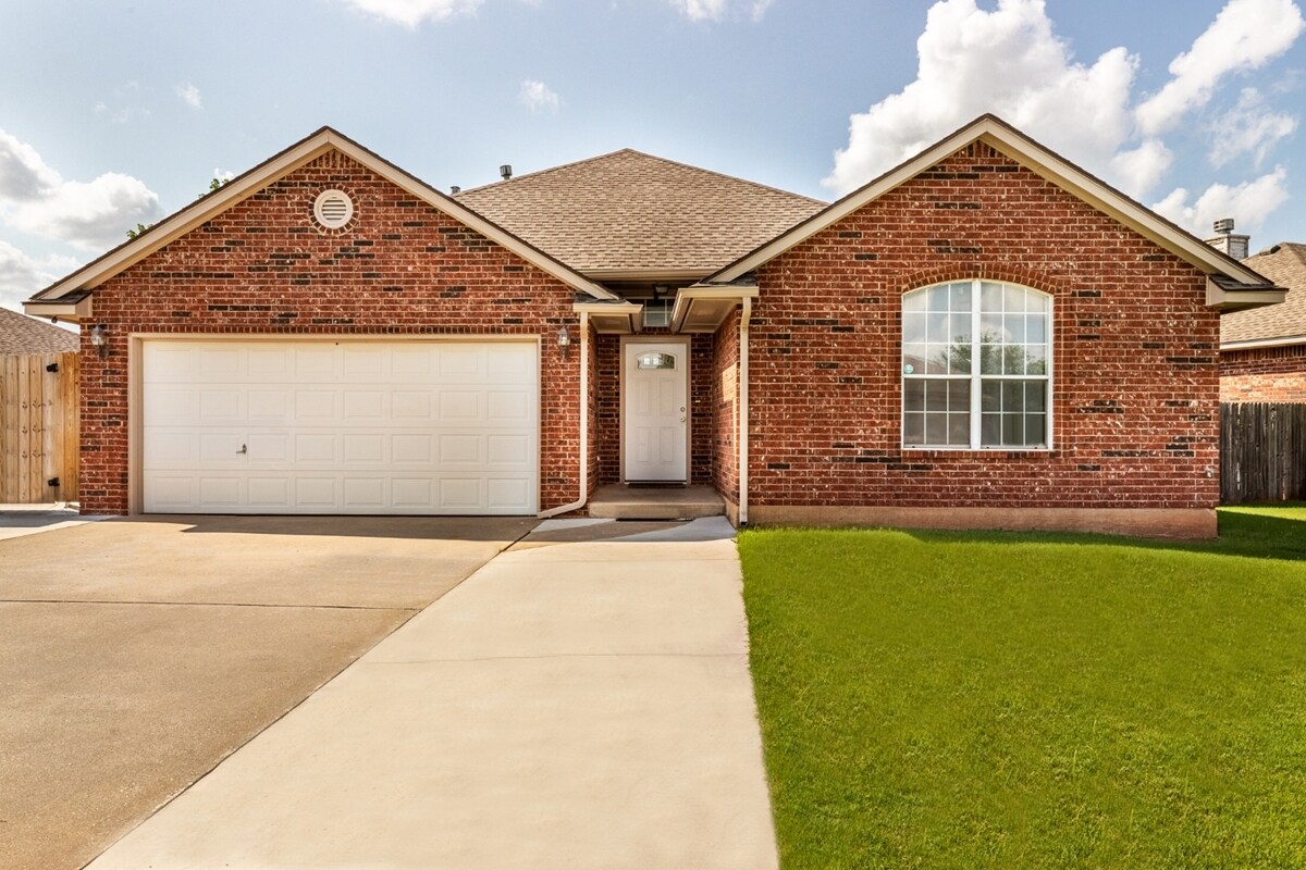 Foto principal - 12333 SW 12th St