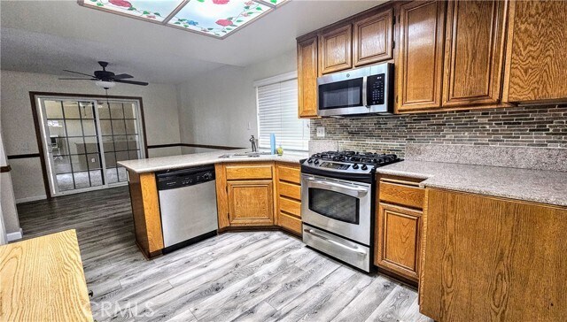 Foto del edificio - 2416 Alder Dr