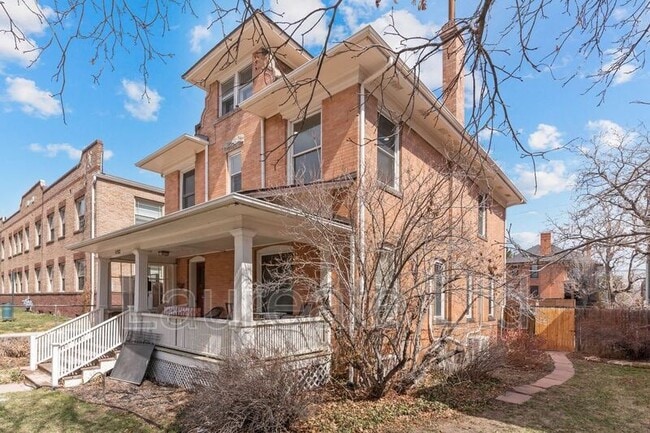 Building Photo - 1152 N Emerson St