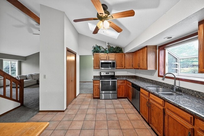 Foto del edificio - 4822 W 69th Dr