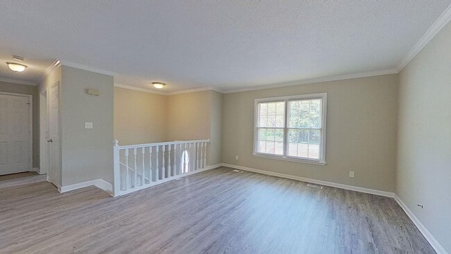 Building Photo - Recently Updated 4 Bedroom 2 Bath Near Downtown Durham!