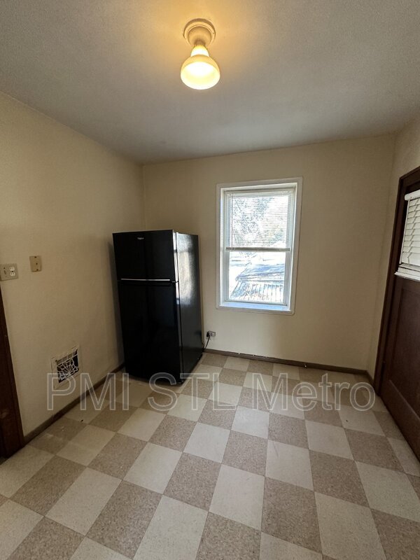 Foto del edificio - 4709 Newport Ave
