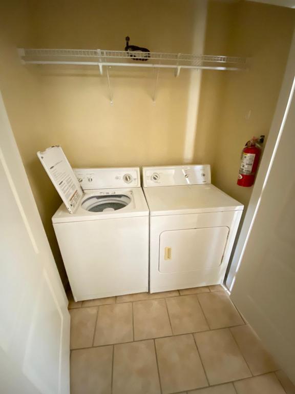 Building Photo - 3709 Faith Hill St Apt 1
