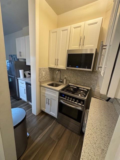 Foto del edificio - 531 E 87th St