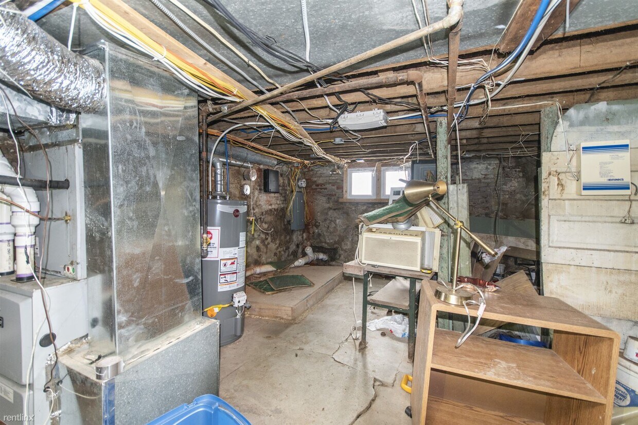 Primary Photo - 4 br, 2 bath House - 2344 N Carlisle St