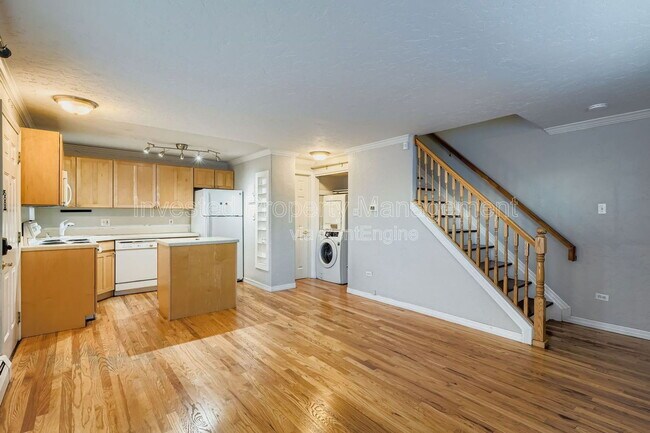 Foto del edificio - 1243 Vine St