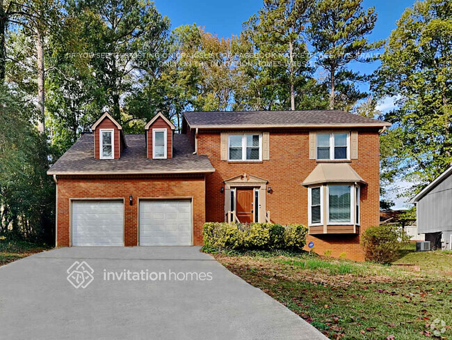 Building Photo - 1547 Golf Link Dr