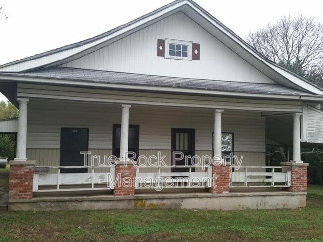 Building Photo - 18541 8th St